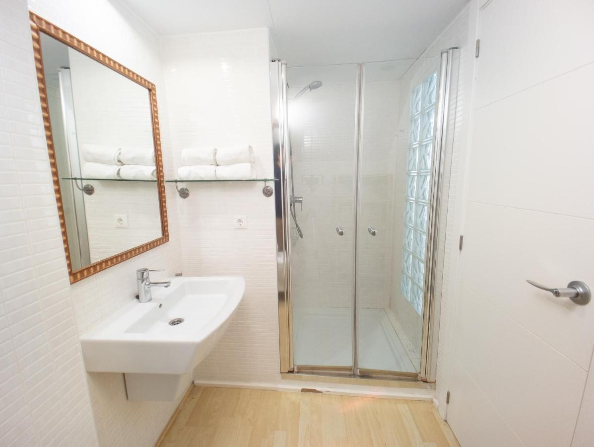 Valencia Beach Apartments 1 Bagian luar foto